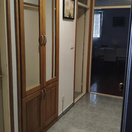 Apartment Fa *